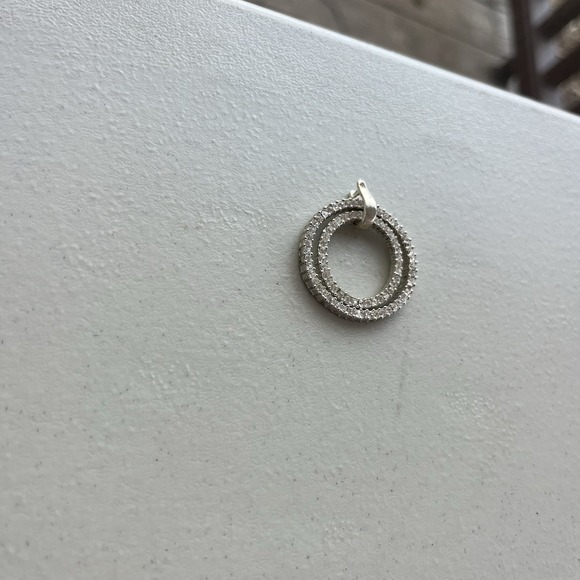 Silver Tone Double Circle Rhinestone Round Open Circle Necklace Pendant Sparkles - Picture 3 of 7